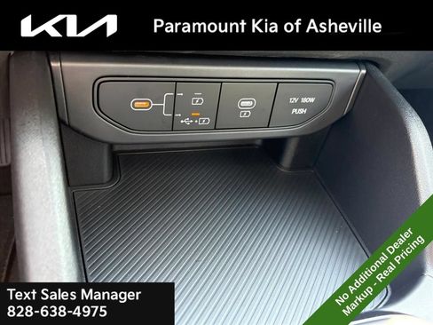 New 2026 Kia K4 FWD image 24