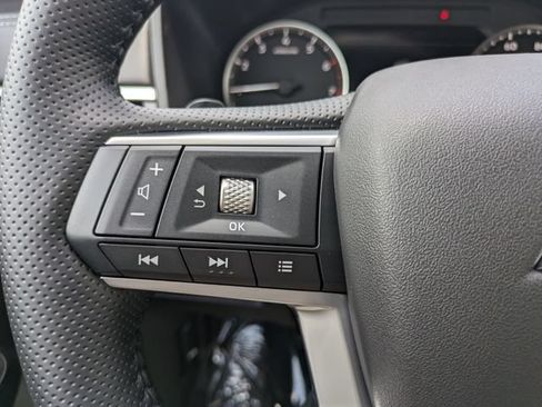 New 2026 Mitsubishi Outlander LE FWD image 22