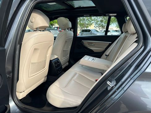 Used 2017 BMW 330i xDrive Wagon AWD/4WD image 17