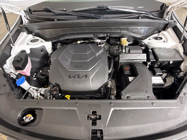 Used 2022 Kia Telluride SX w/ Nightfall Edition Package AWD/4WD image 13