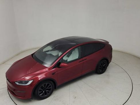 Used 2024 Tesla Model X AWD/4WD image 23