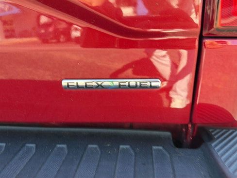Used 2016 Ford F150 Lariat RWD image 11