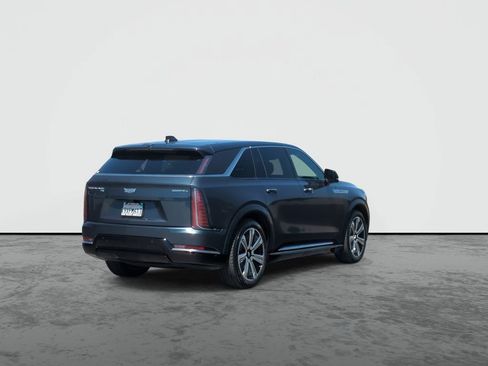 Used 2025 Cadillac Escalade IQ Luxury 1 AWD/4WD image 8