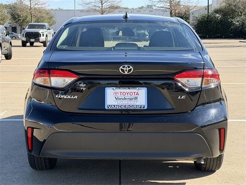 Certified 2024 Toyota Corolla LE image 5