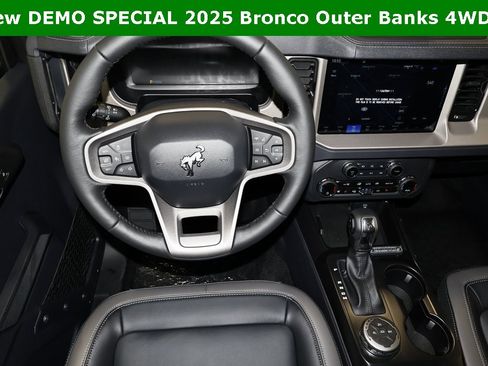 New 2025 Ford Bronco Outer Banks image 16