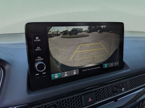 Used 2022 Honda Civic Touring image 32