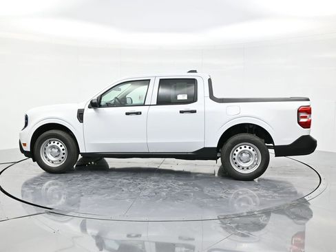 New 2025 Ford Maverick XL image 8