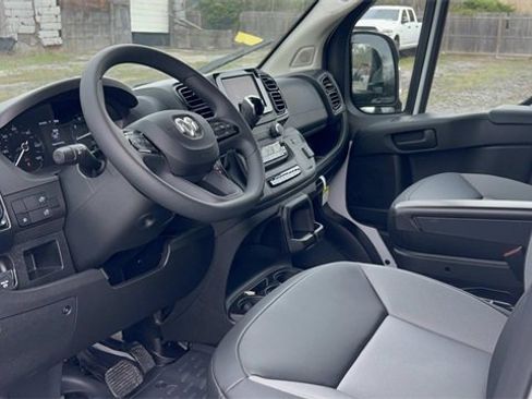 New 2026 RAM ProMaster 2500 w/ Convenience Group image 11