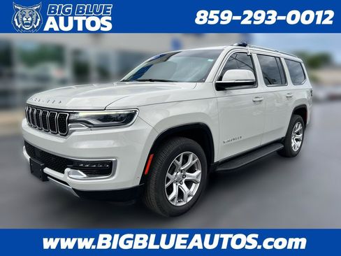 Used 2022 Jeep Wagoneer Series II AWD/4WD image 1