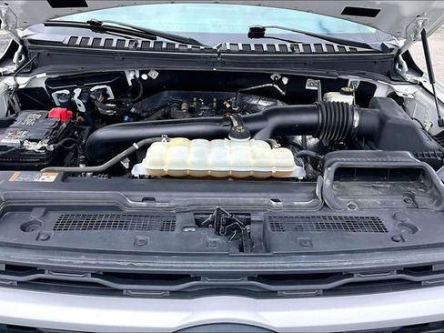 Used 2022 Ford Expedition XLT AWD/4WD image 30