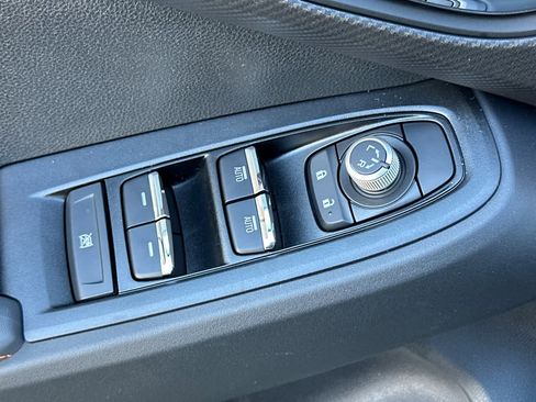 New 2026 Subaru Crosstrek 2.5i Limited image 11