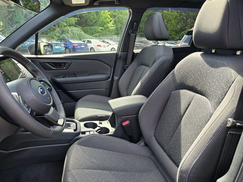 Certified 2025 Subaru Forester Premium AWD/4WD image 12