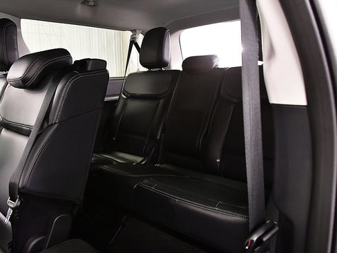 Used 2025 Ford Expedition Max Platinum AWD/4WD image 31