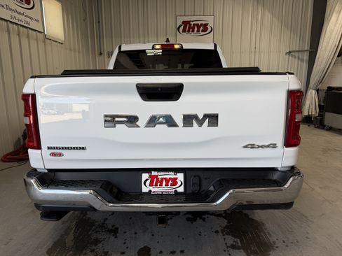 Used 2025 RAM 1500 Big Horn AWD/4WD image 4