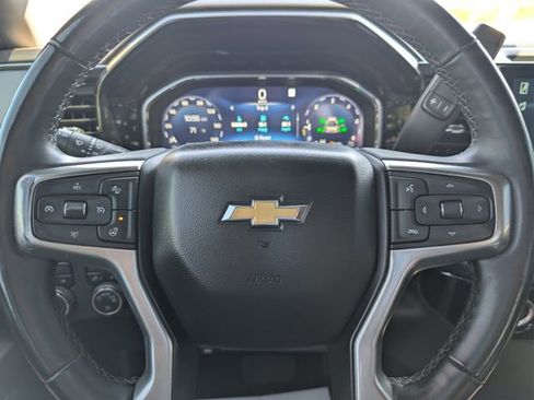 Used 2023 Chevrolet Silverado 1500 LT AWD/4WD image 20