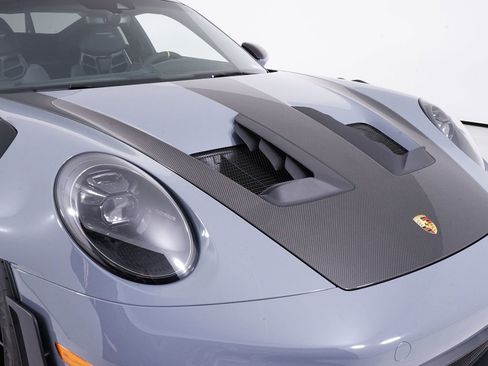 Used 2025 Porsche 911 GT3 RS RWD image 17