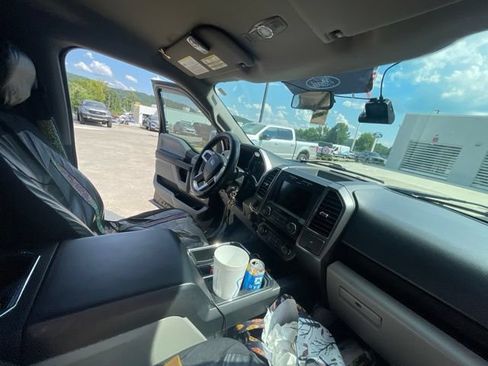Used 2018 Ford F150 XL w/ Equipment Group 101A Mid RWD image 40