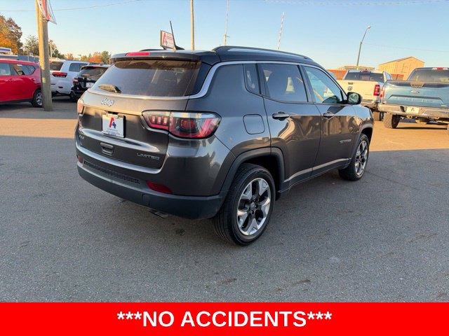 Used 2018 Jeep Compass Limited AWD/4WD image 3