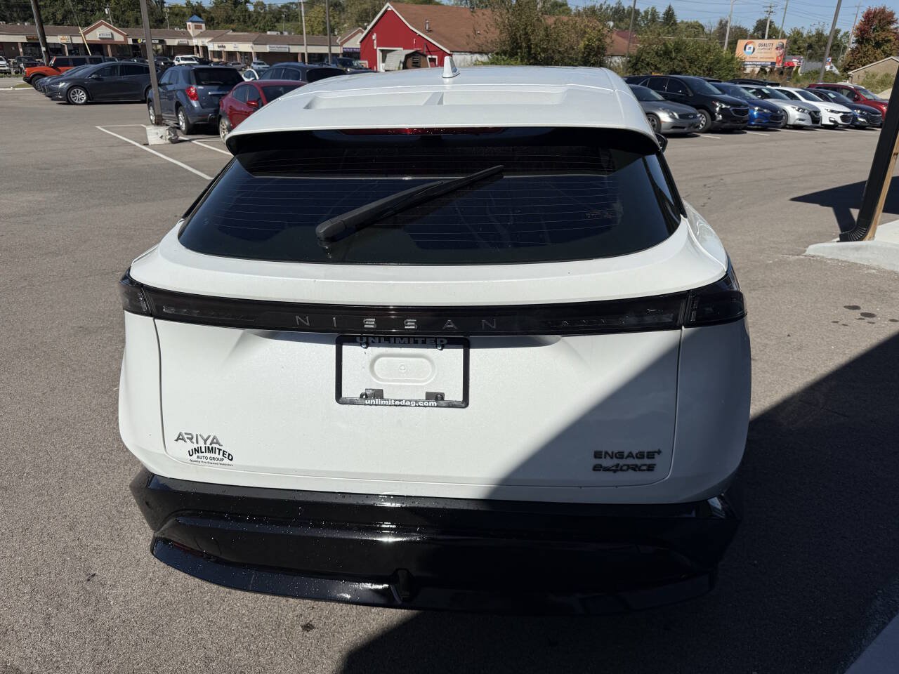 Used 2024 Nissan Ariya AWD image 9