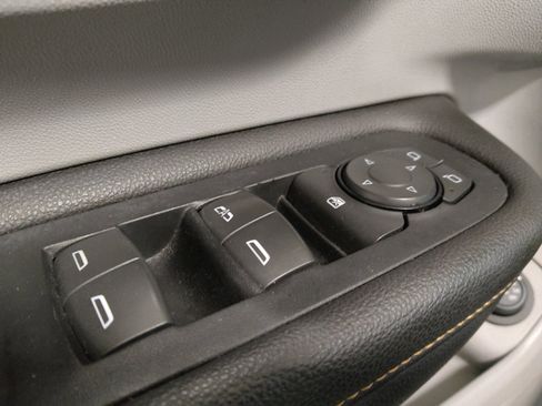 Used 2018 GMC Terrain SLT w/ Preferred Package FWD image 27