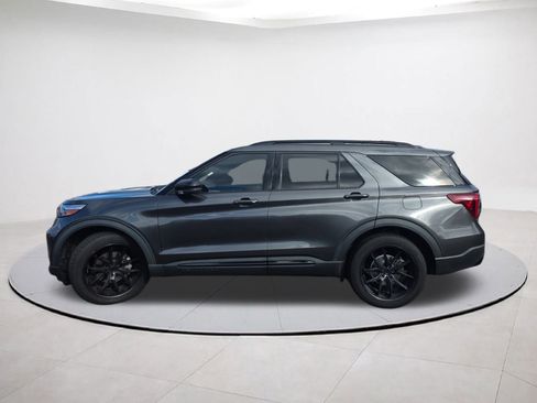 Certified 2020 Ford Explorer ST image 4