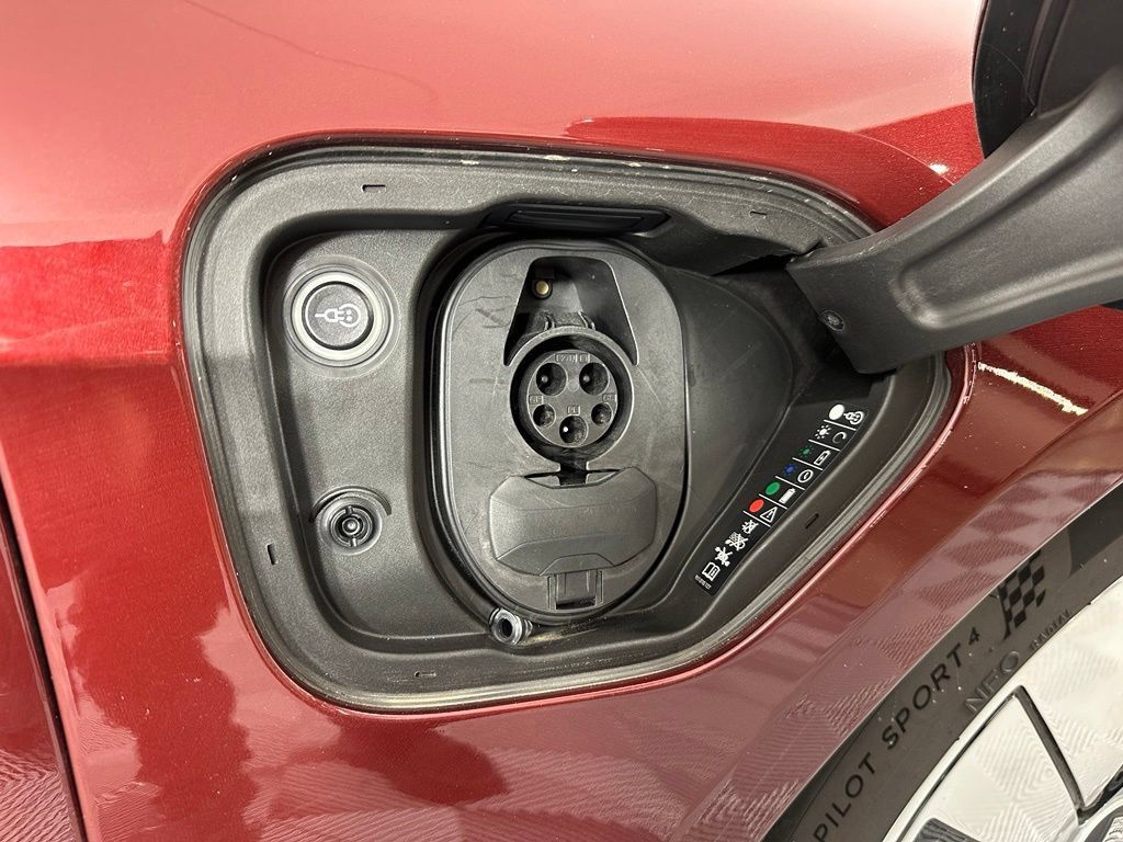 Certified 2021 Porsche Taycan RWD image 44