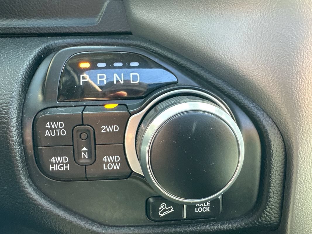 Used 2019 RAM 1500 Big Horn AWD/4WD image 30