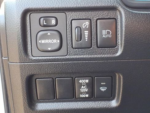 Used 2022 Toyota 4Runner SR5 Premium w/ Moonroof Package image 18