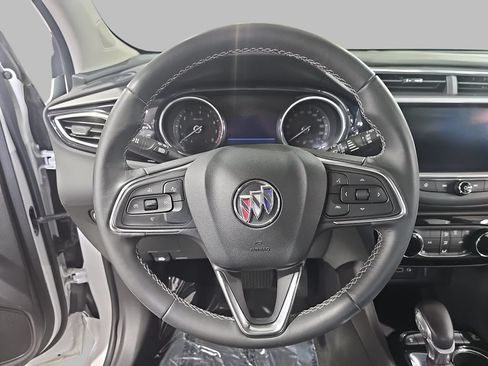 Used 2022 Buick Encore GX Preferred w/ Sport Touring Package FWD image 23