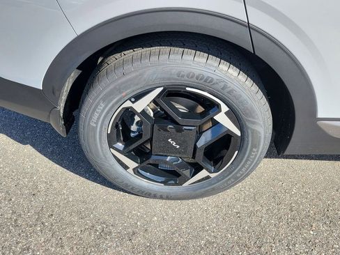 New 2026 Kia Sportage AWD Hybrid image 41