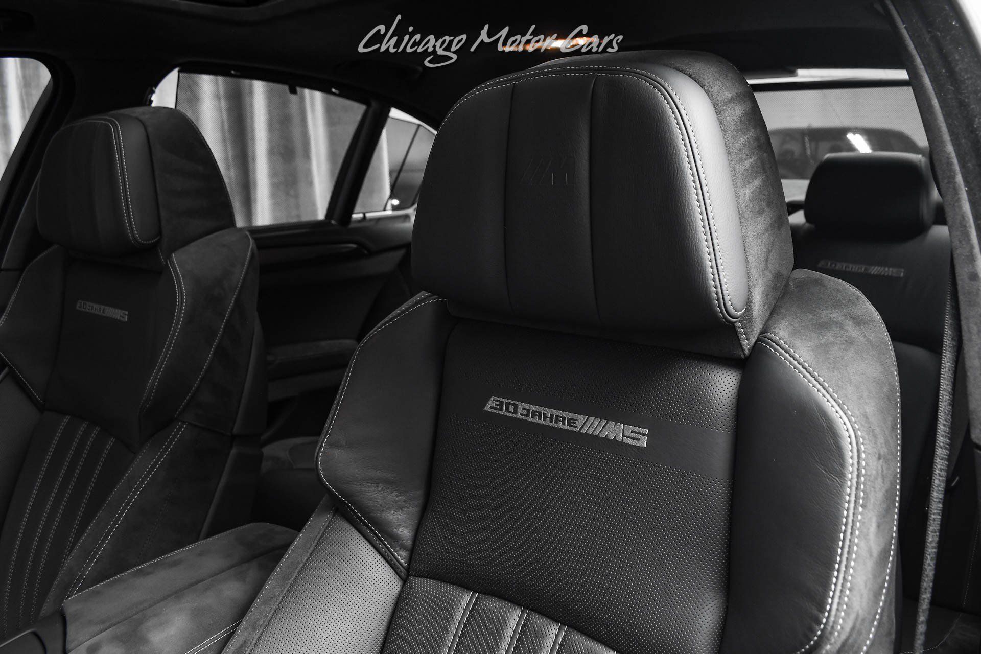 Used 2015 BMW M5 RWD image 21
