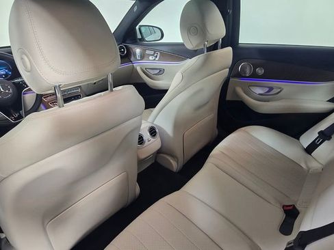 Used 2023 Mercedes-Benz E 350 4MATIC Sedan image 30