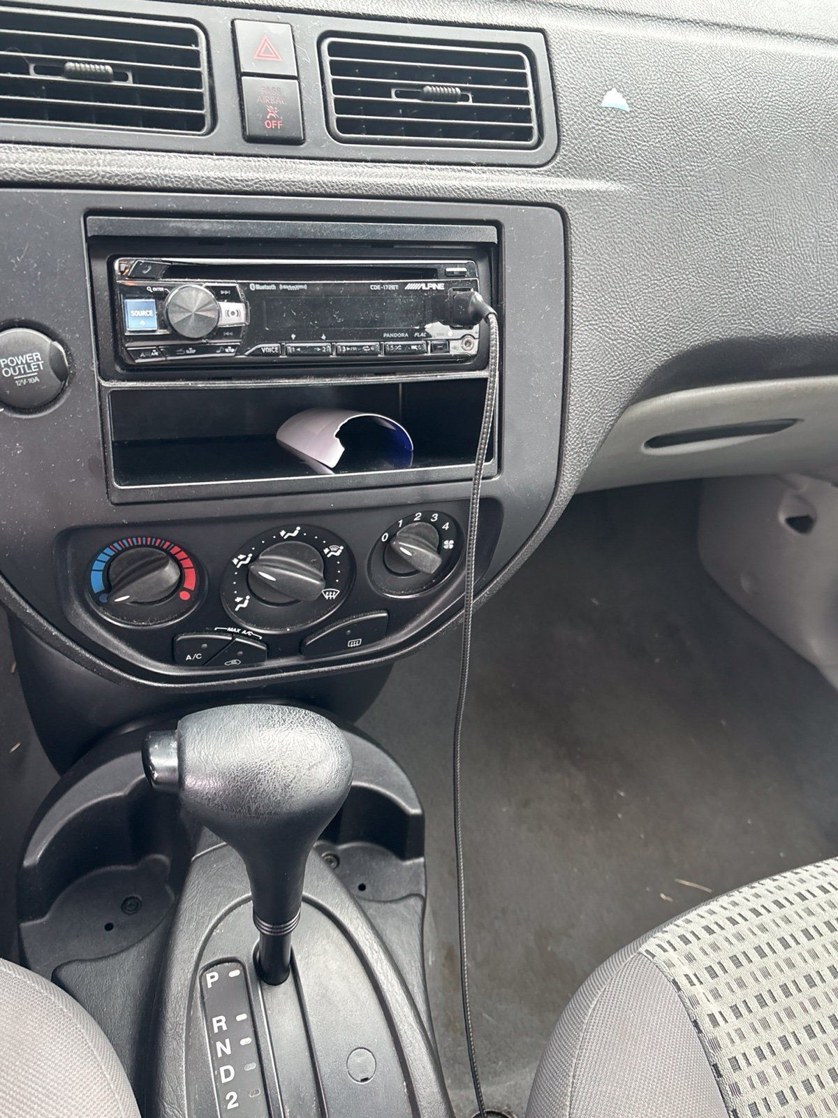 Used 2006 Ford Focus ZXW Wagon FWD image 5