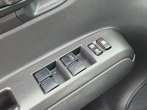 Used 2014 Scion xB FWD image 26