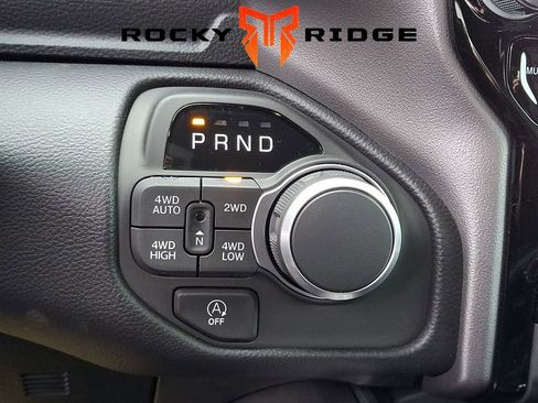 New 2026 RAM 1500 Big Horn AWD/4WD image 15