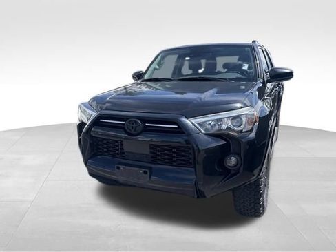 Used 2021 Toyota 4Runner Trail Special Edition AWD/4WD image 22