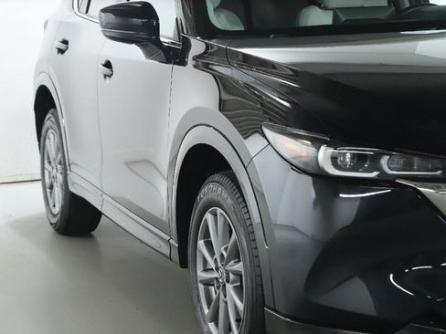 Used 2025 MAZDA CX-5 AWD 2.5 S w/ Preferred Package image 8