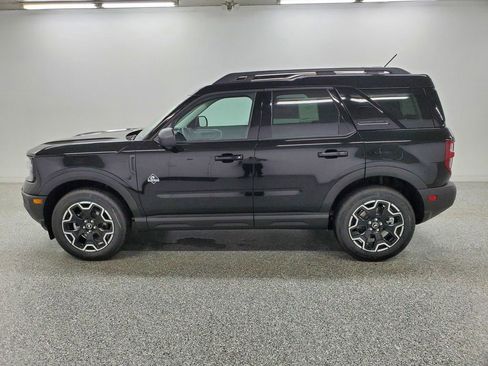 New 2025 Ford Bronco Sport Outer Banks w/ Outer Banks Tech Package+ AWD/4WD image 8