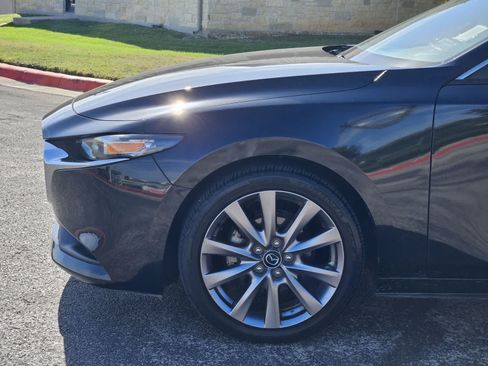 Used 2021 MAZDA MAZDA3 s FWD image 8