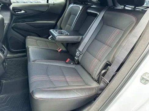 Used 2022 Chevrolet Equinox RS w/ Infotainment Package AWD/4WD image 25