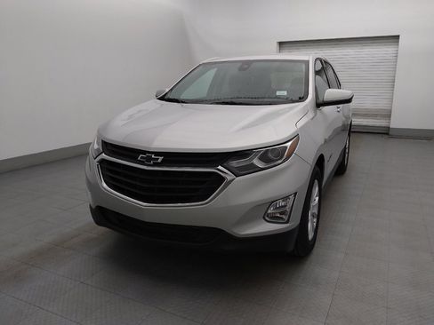 Used 2020 Chevrolet Equinox LT w/ Driver Convenience Package image 15