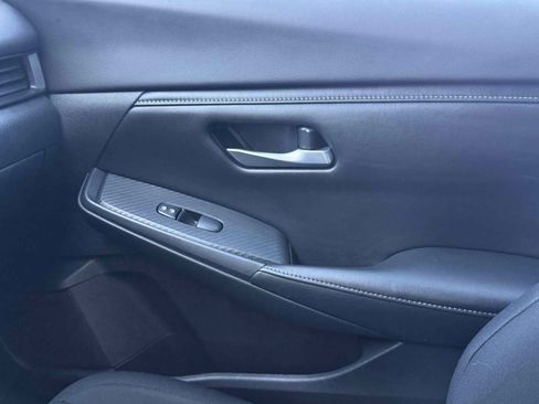Used 2022 Nissan Sentra S FWD image 64