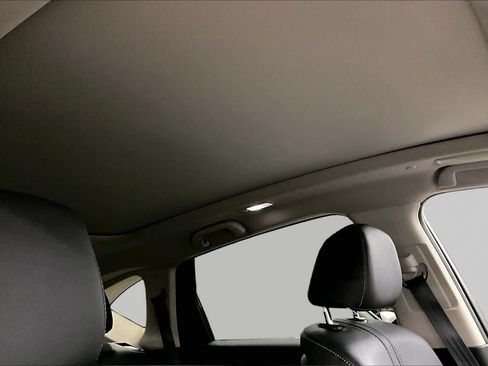 Used 2023 Acura RDX w/ Technology Package FWD image 12