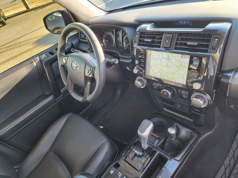 Used 2021 Toyota 4Runner TRD Off-Road Premium image 13