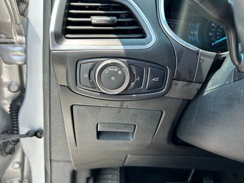 Used 2017 Ford Edge Titanium w/ Equipment Group 301A image 11