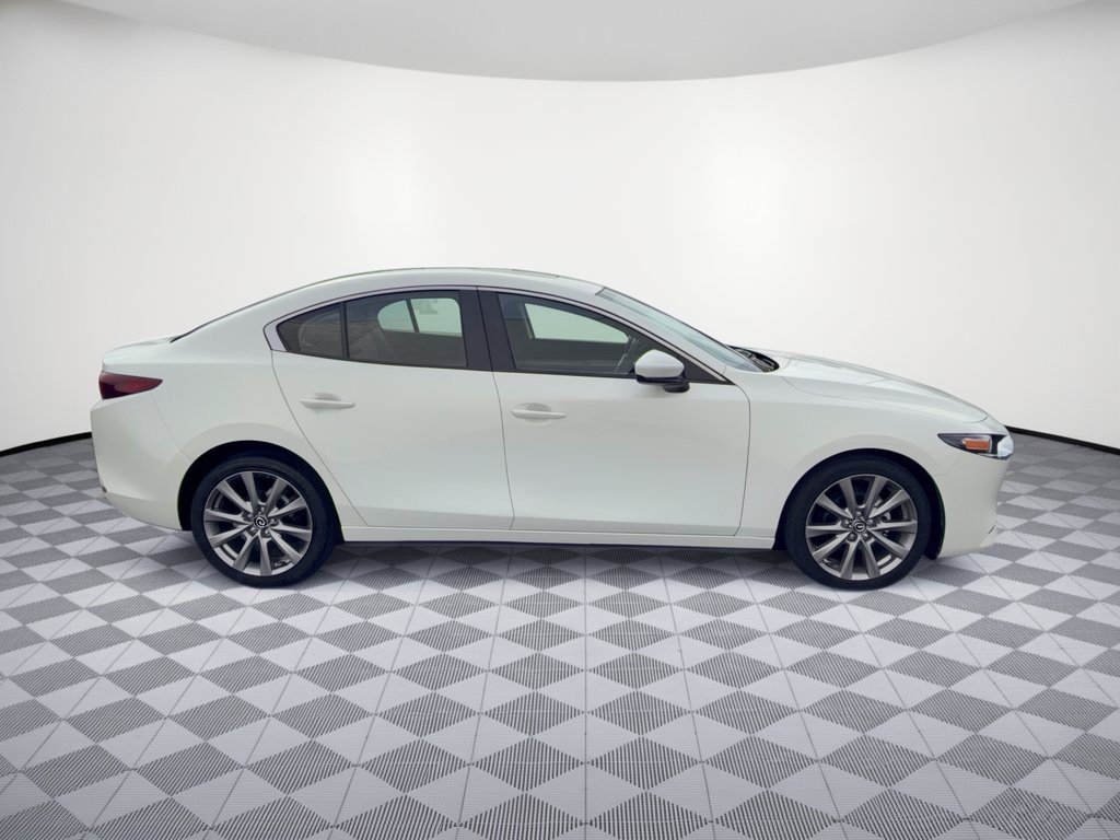 Used 2023 MAZDA MAZDA3 s FWD image 8