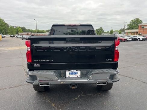 Used 2020 Chevrolet Silverado 1500 LTZ w/ LTZ Premium Package AWD/4WD image 35