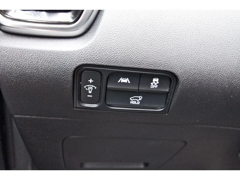 Certified 2023 Kia Sorento SX FWD image 25