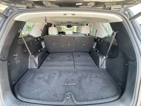 Used 2022 Hyundai Palisade SEL w/ 8P Bench Seat Package image 15