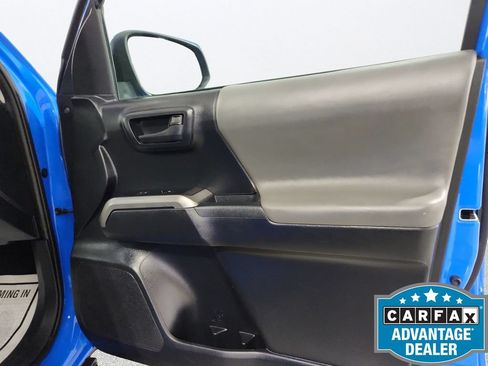 Used 2021 Toyota Tacoma SR5 RWD image 20